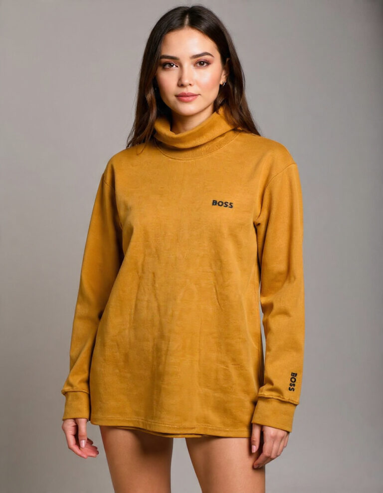 make_mockup_with_female_model_studio_background (1)